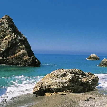 Sulla Riva Di Lampetia *